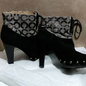 Coach boots